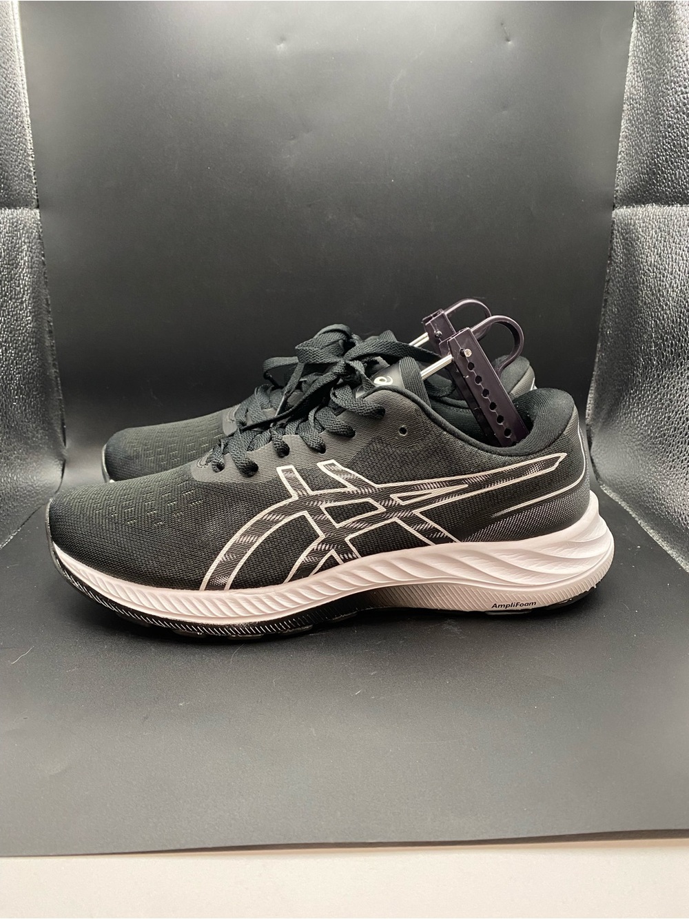 Asics Gel Excite 9 Black/White Lace Up Running Sneaker Women’s 10